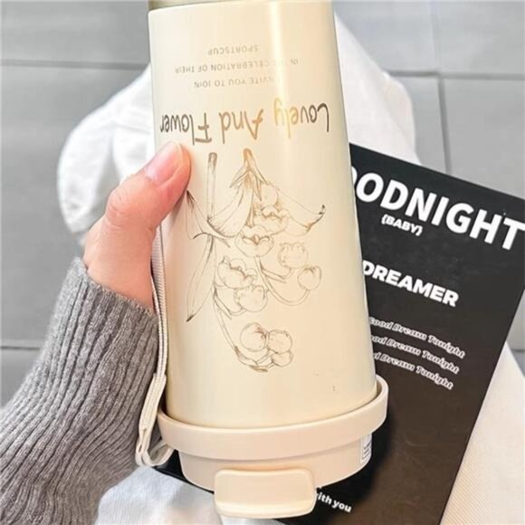 Lovely and Flower Aesthetic Tumbler with Straw - Picture 3 of 9